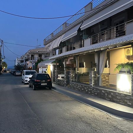 Avra Comfort Rooms - Family 尼坡帝 外观 照片