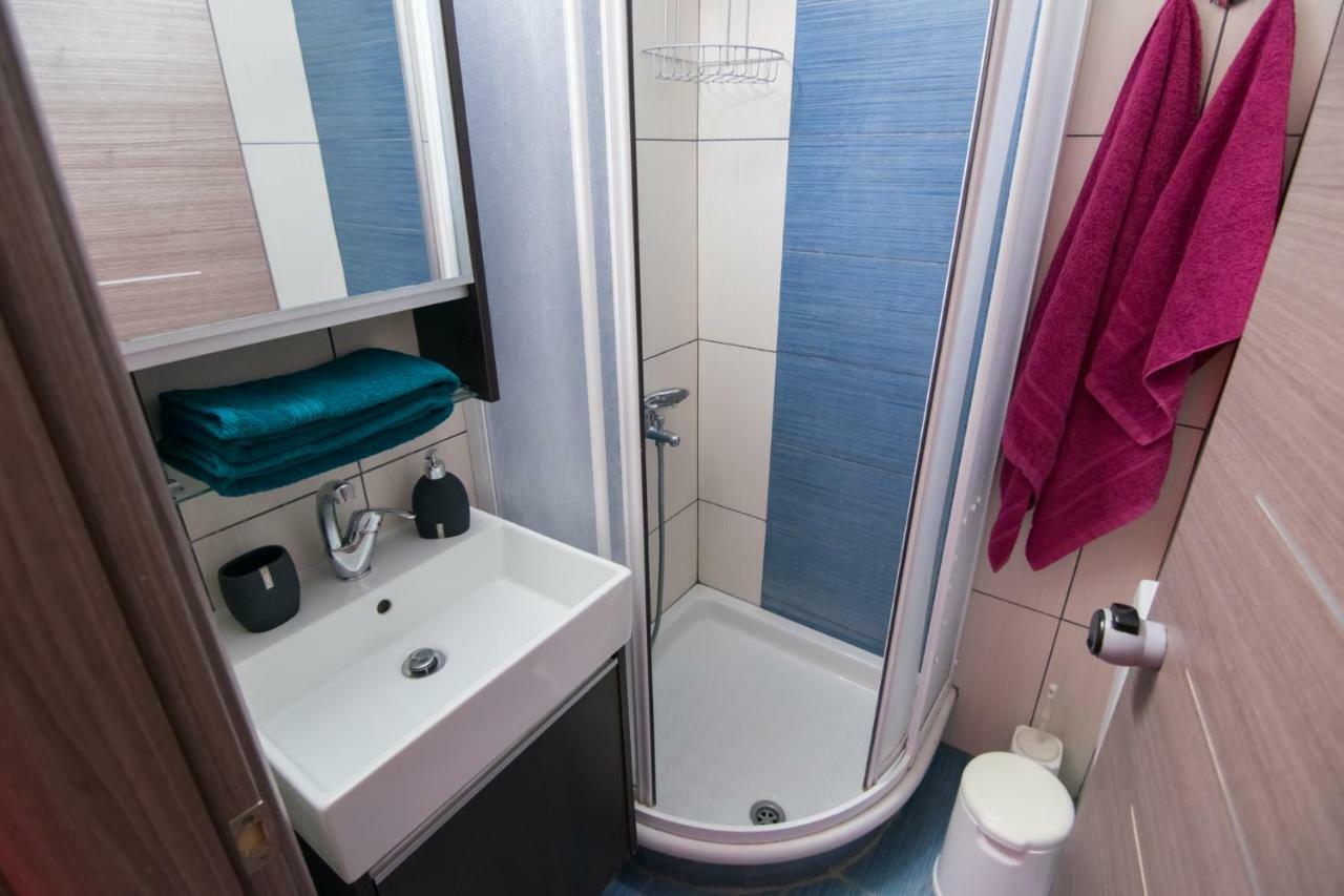 Avra Comfort Rooms - Family 尼坡帝 外观 照片